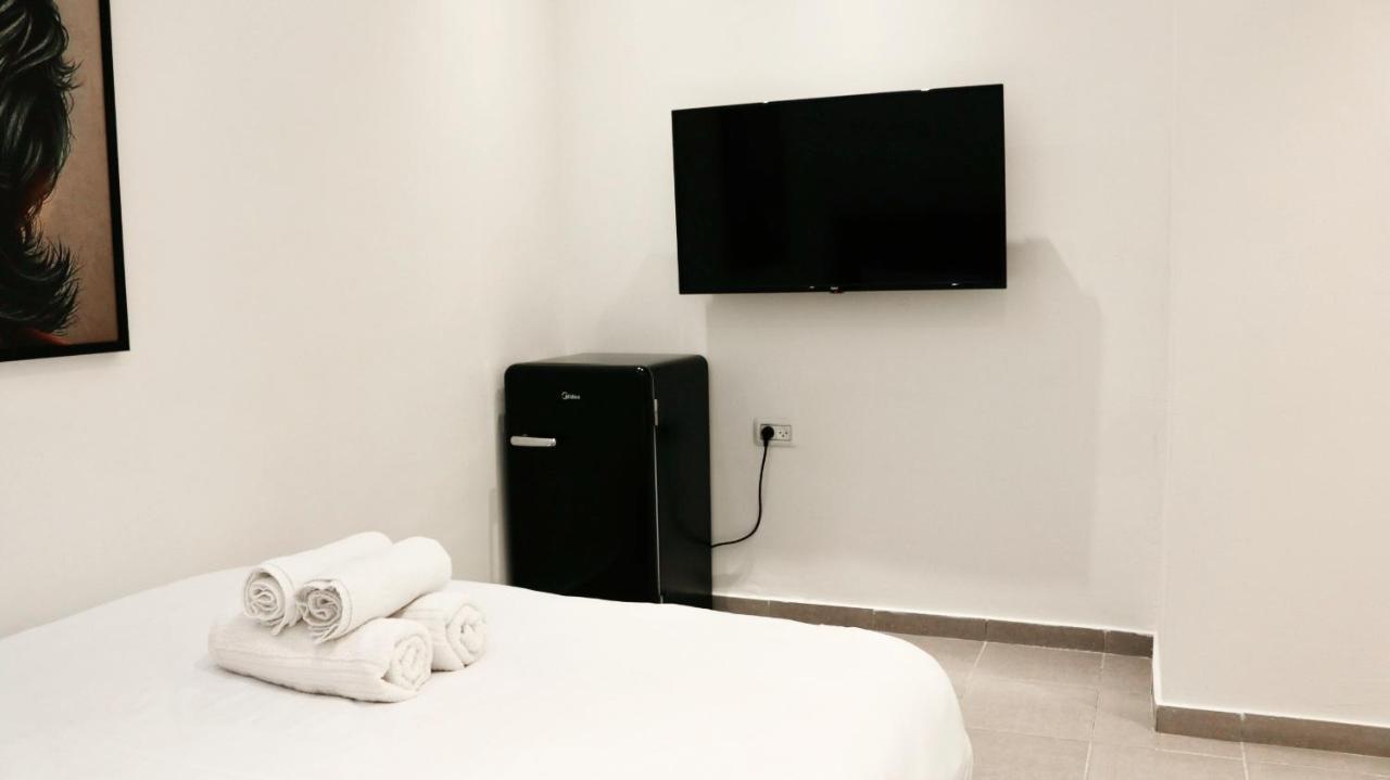 Hotel Underground à Tel-Aviv Extérieur photo