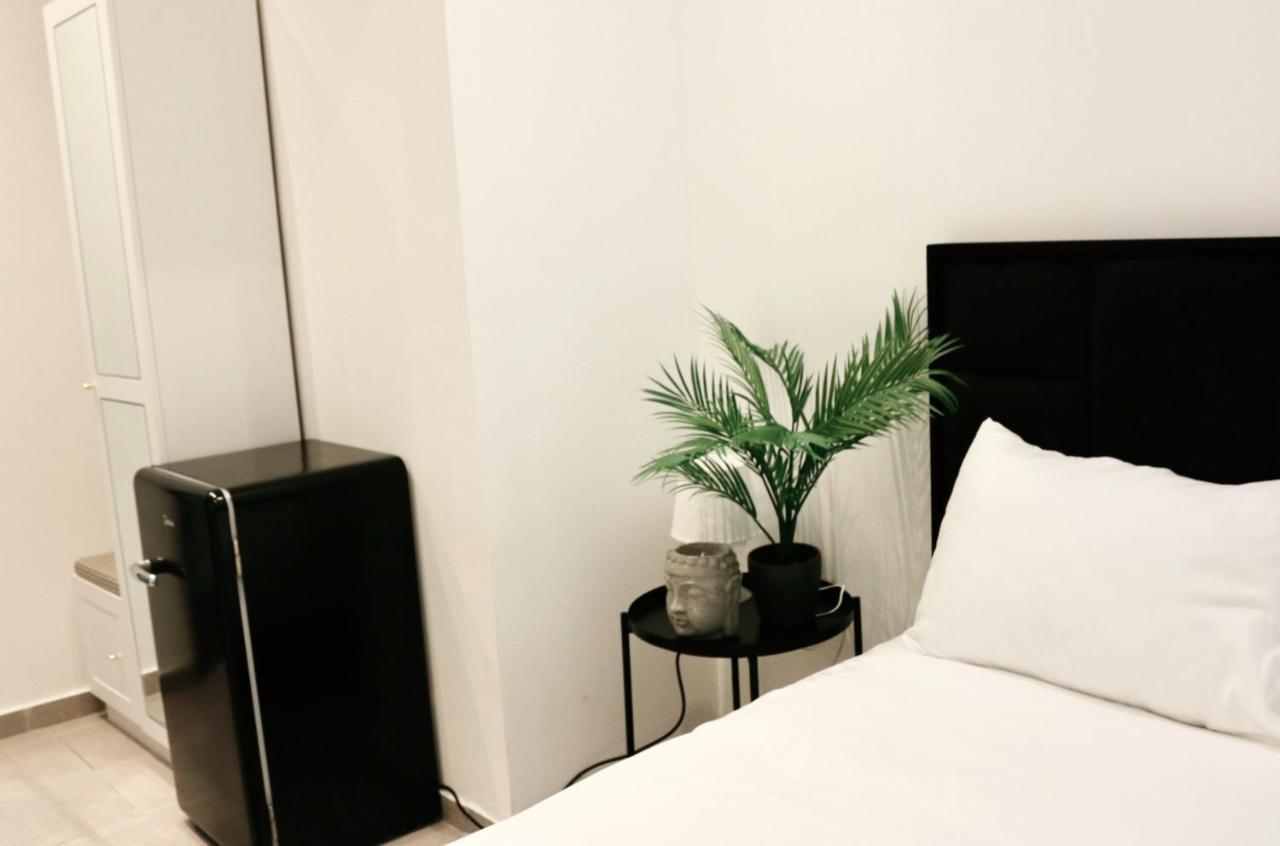 Hotel Underground à Tel-Aviv Extérieur photo