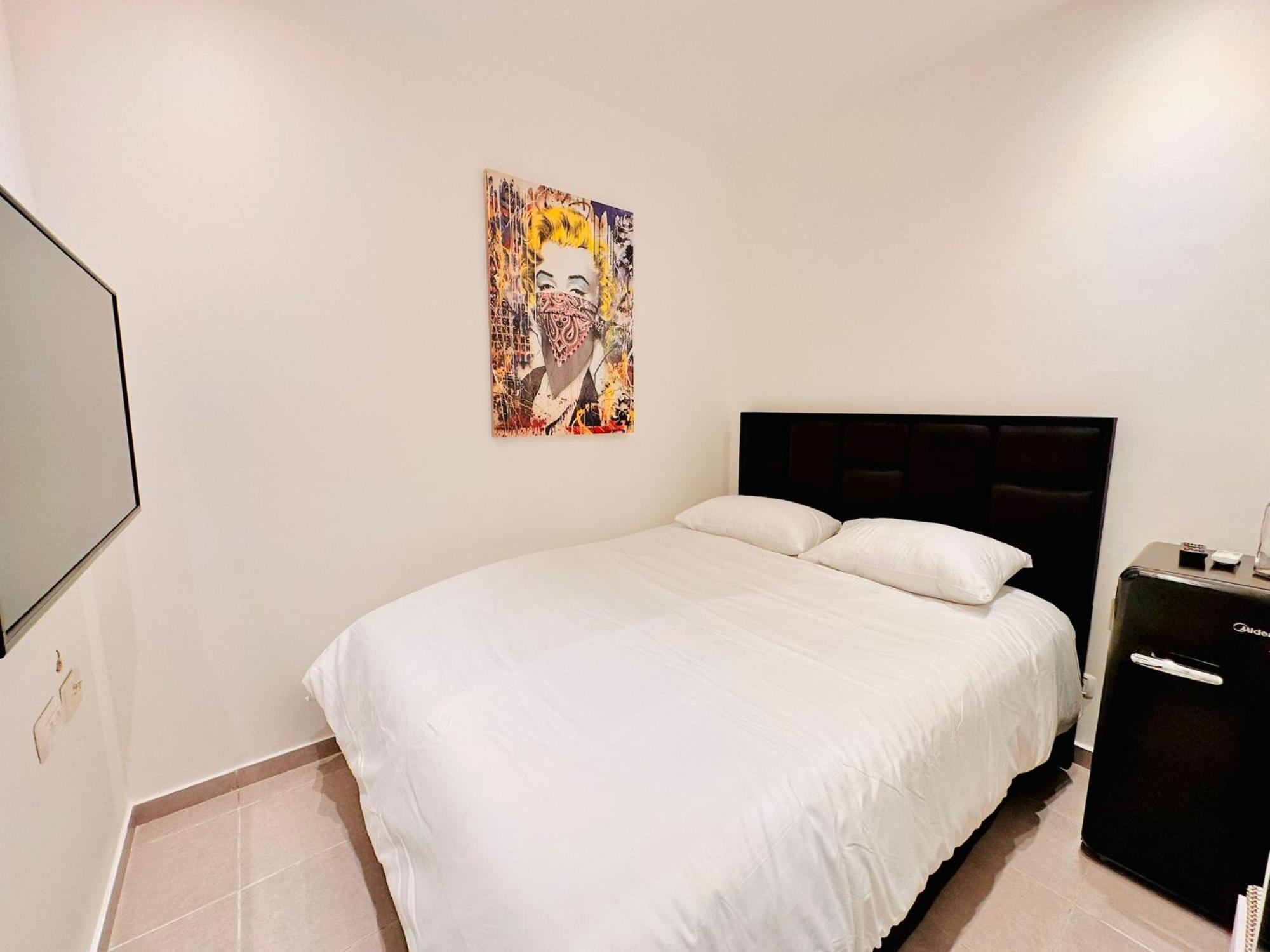 Hotel Underground à Tel-Aviv Extérieur photo